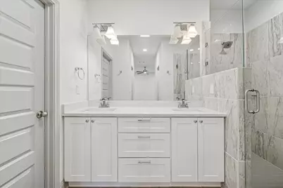 18812 Nicklaus Drive, Lago Vista, TX 78645 - Photo 17
