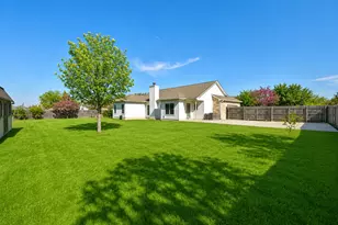 119 Brazos Dr, Hutto, TX 78634 - Photo 25