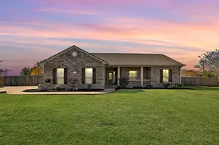 119 Brazos Dr, Hutto, TX 78634 - Photo 3