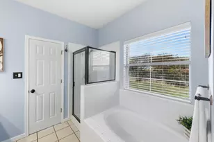 119 Brazos Dr, Hutto, TX 78634 - Photo 17