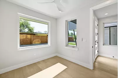 100 W Odell Street #2, Austin, TX 78752 - Photo 5