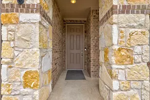 11007 Strawberry Roan Dr, Manor, TX 78653 - Photo 3