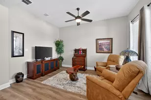107 Freeman Day Dr, Bastrop, TX 78602 - Photo 5