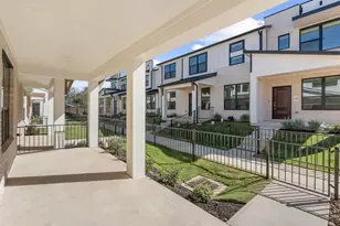 1280 E Main St, Round Rock, TX 78664 - Photo 3