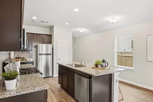 201 Yoakum St, Leander, TX 78641 - Photo 9