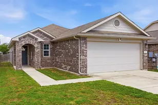 201 Yoakum St, Leander, TX 78641 - Photo 3