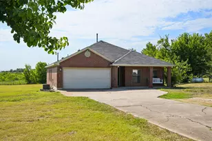 13131 Crane Rd, Buda, TX 78610 - Photo 3