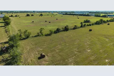 801 Huser Boulevard, Schulenburg, TX 78956 - Photo 11
