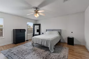 208 Banner Ave, Leander, TX 78641 - Photo 11