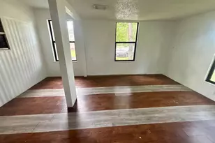 18602 River Timber Dr, Del Valle, TX 78617 - Photo 11