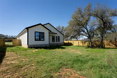 111 Autumn Sage Trail, Johnson City, TX 78636 - Photo 17