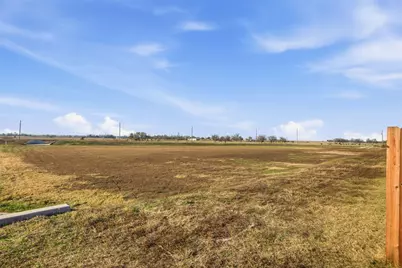 724 Rancho Del Cielo Loop, Jarrell, TX 76537 - Photo 31