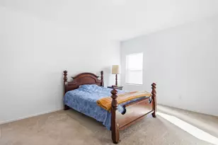 724 Rancho Del Cielo Loop, Jarrell, TX 76537 - Photo 15