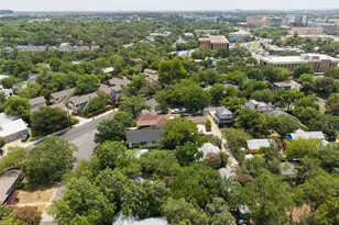 1807 W 38th St, Austin, TX 78731 - Photo 7