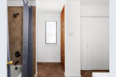 503 San Jacinto Street, Lockhart, TX 78644 - Photo 13