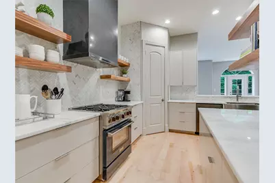 1529 Barton Springs Road #13, Austin, TX 78704 - Photo 11