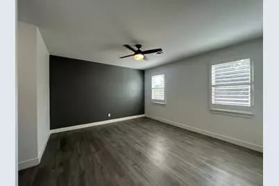 403 Summit Ridge Drive N, Point Venture, TX 78645 - Photo 9