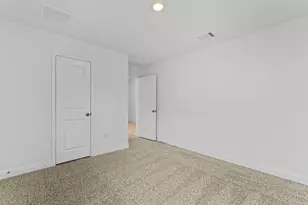 248 Rivers Edge Dr, Georgetown, TX 78628 - Photo 19