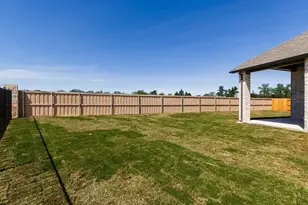 229 Kingswood Dr, Bastrop, TX 78602 - Photo 21