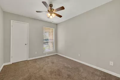 1917 Castle Gate Circle, San Marcos, TX 78666 - Photo 17