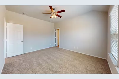596 Hector Loop, Georgetown, TX 78626 - Photo 5