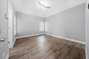 1214 Vargas Rd, Austin, TX 78741 - Photo 13