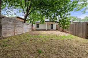 1214 Vargas Rd, Austin, TX 78741 - Photo 25