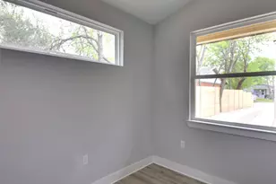 6111 Carnation Terrace, Austin, TX 78741 - Photo 15