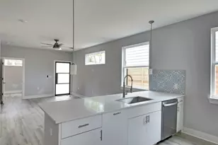 6111 Carnation Terrace, Austin, TX 78741 - Photo 13