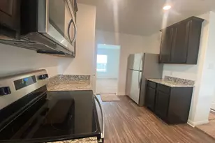 309 Riverdale Dr Dr, Jarrell, TX 76537 - Photo 7