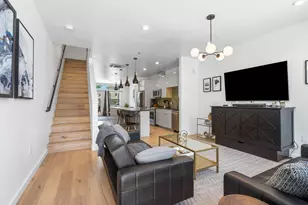 1701 E M L King Jr Blvd, Austin, TX 78702 - Photo 7