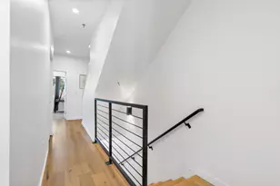 1701 E M L King Jr Blvd, Austin, TX 78702 - Photo 9