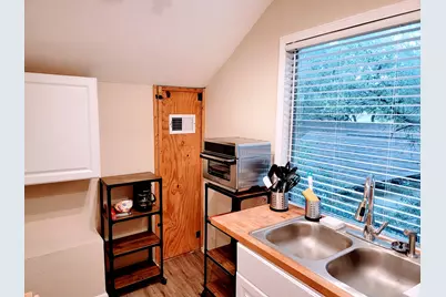 10045 Woodland Village Drive #B, Austin, TX 78750 - Photo 3