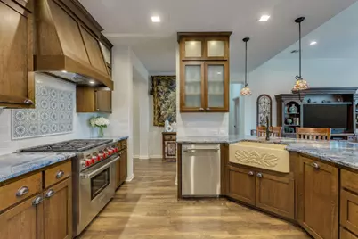 11708 Palisades Parkway, Austin, TX 78732 - Photo 7