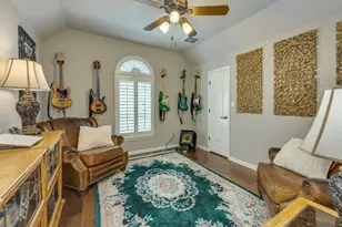 11708 Palisades Pkwy, Austin, TX 78732 - Photo 29