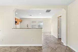 17913 Honey Locust Ln, Elgin, TX 78621 - Photo 9