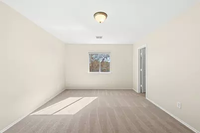 17913 Honey Locust Lane, Elgin, TX 78621 - Photo 17