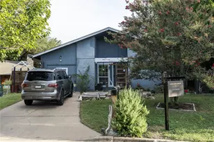 2605 Reeves Cir, Austin, TX 78741 - Photo 1