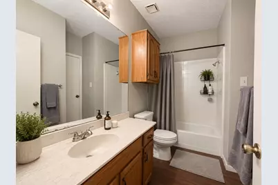 1910 Robbins Place #309, Austin, TX 78705 - Photo 9