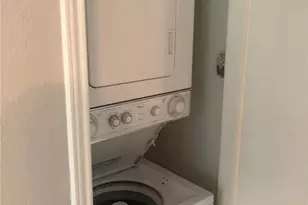 1910 Robbins Pl, Austin, TX 78705 - Photo 11