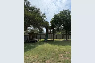 1009 Swallow Drive, Manchaca, TX 78652 - Photo 17