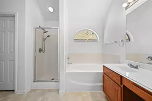 198 Valruth Dr, Kyle, TX 78640 - Photo 23