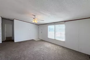 499 Mt Pleasant Rd, Cedar Creek, TX 78612 - Photo 11