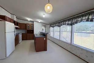 499 Mt Pleasant Rd, Cedar Creek, TX 78612 - Photo 17