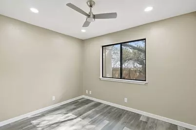 5605 Highland Crest Drive #B, Austin, TX 78731 - Photo 11