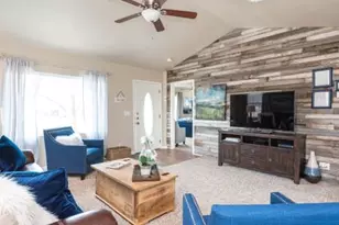 6902 Viewing Pl, Austin, TX 78719 - Photo 3