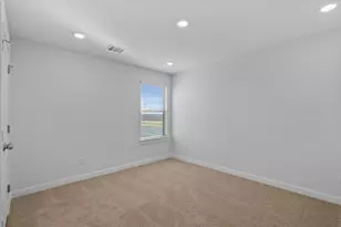 276 Bloomington Loop, Hutto, TX 78634 - Photo 29