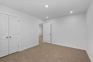 276 Bloomington Loop, Hutto, TX 78634 - Photo 29