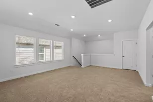 276 Bloomington Loop, Hutto, TX 78634 - Photo 25