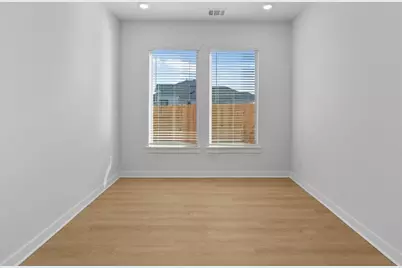 276 Bloomington Loop, Hutto, TX 78634 - Photo 11